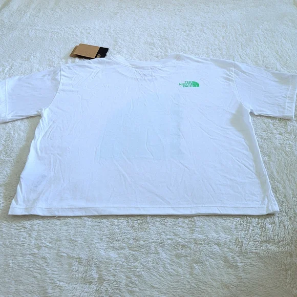 The North⬆️ Face👦 Logo Tee👕 - NWT - Picture 15 of 16
